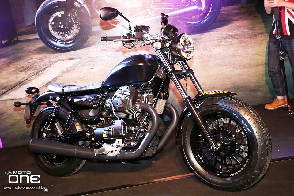 2016 MOTO GUZZI V9 BOBBER