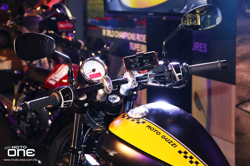2016 MOTO GUZZI V9 BOBBER