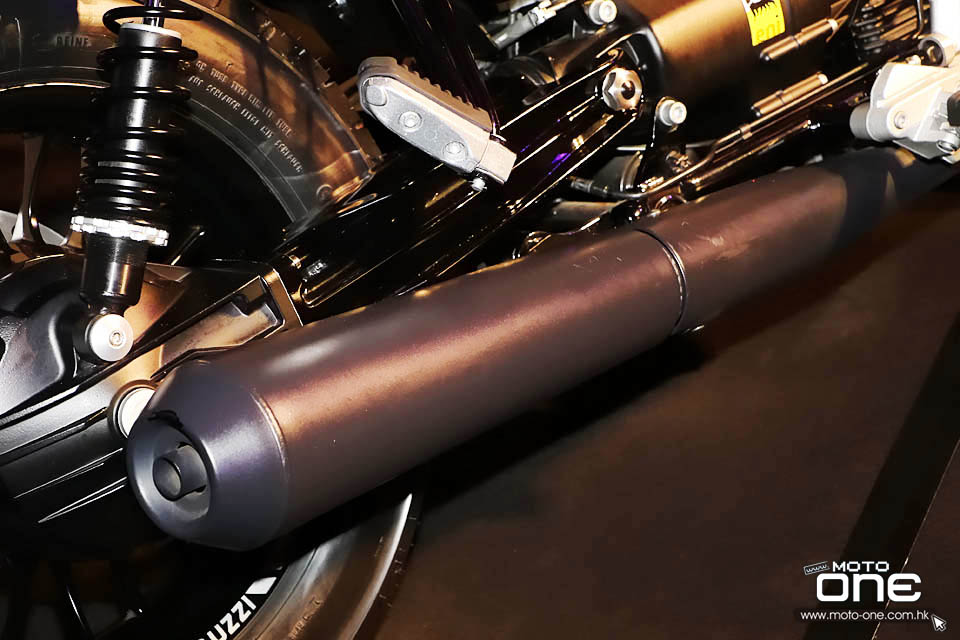 2016 MOTO GUZZI V9 BOBBER