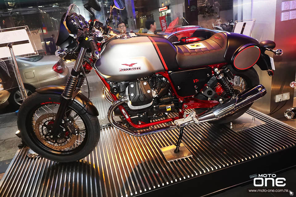 2016 MOTO GUZZI V9 BOBBER