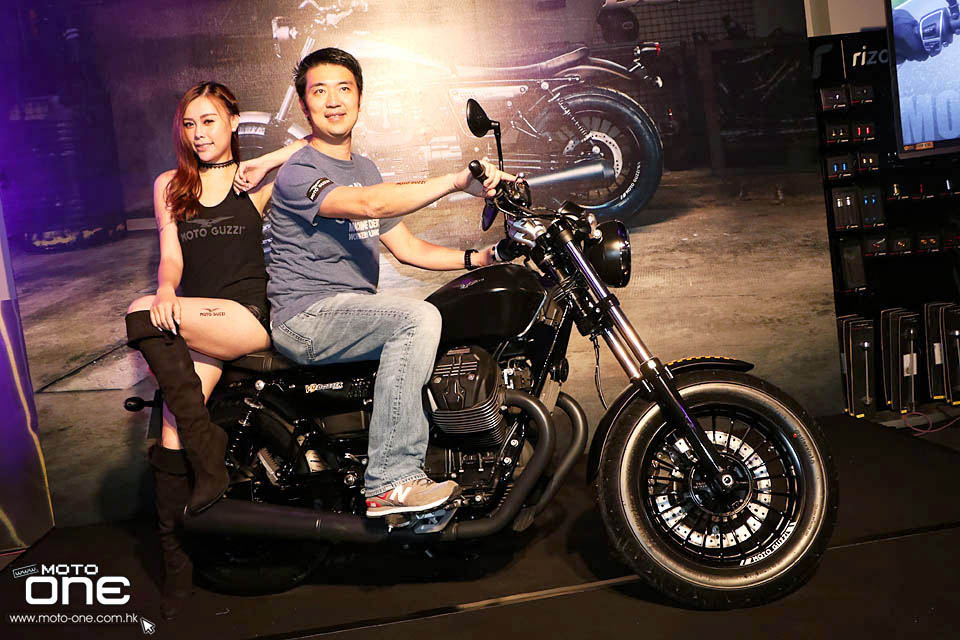 2016 MOTO GUZZI V9 BOBBER