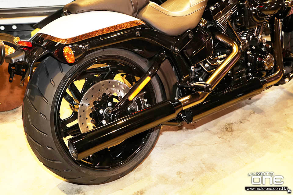 2016 Harley Davidson Gibson Brands CVO Pro Street Breakout