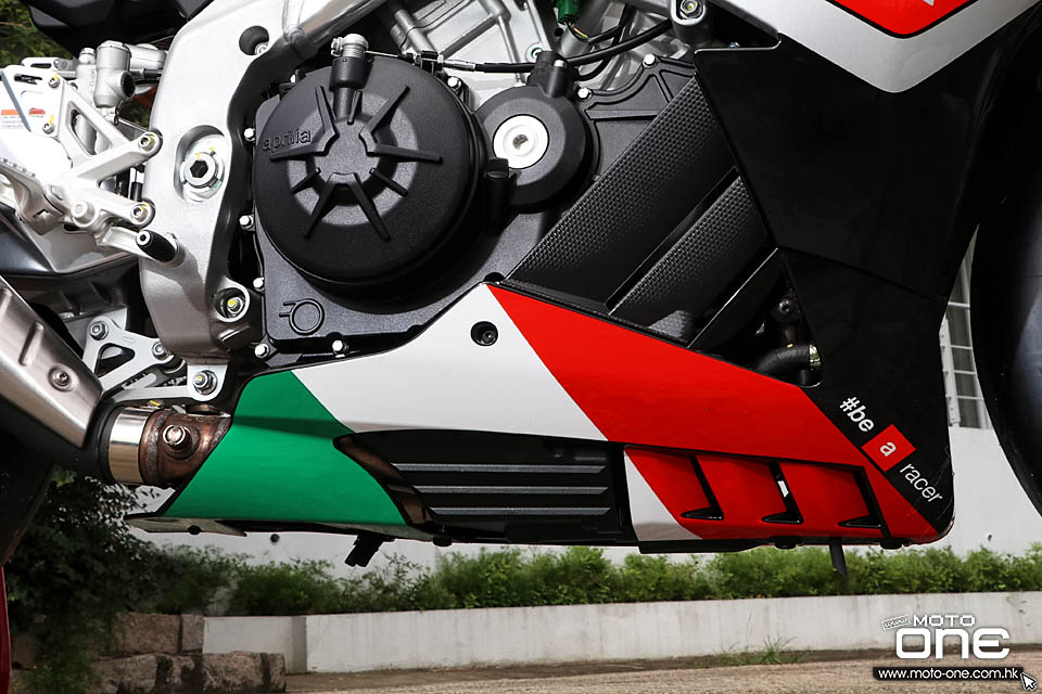 2016 APRILIA RSV4 RF RR