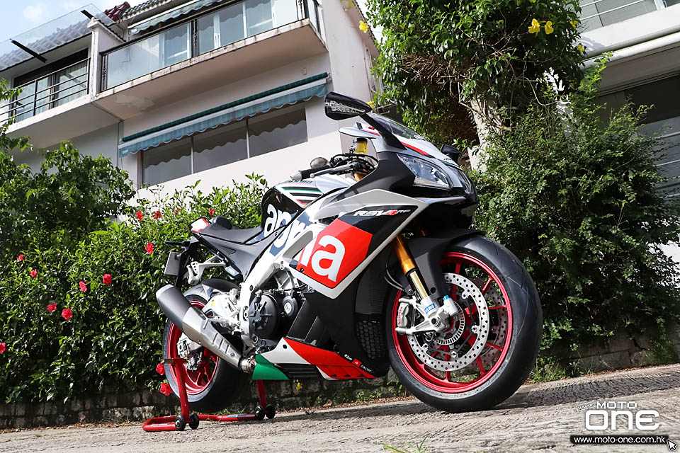 2016 APRILIA RSV4 RF RR