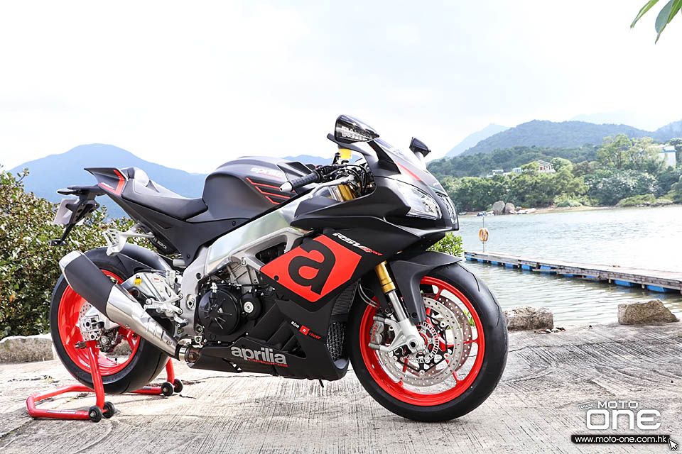 2016 APRILIA RSV4 RF RR