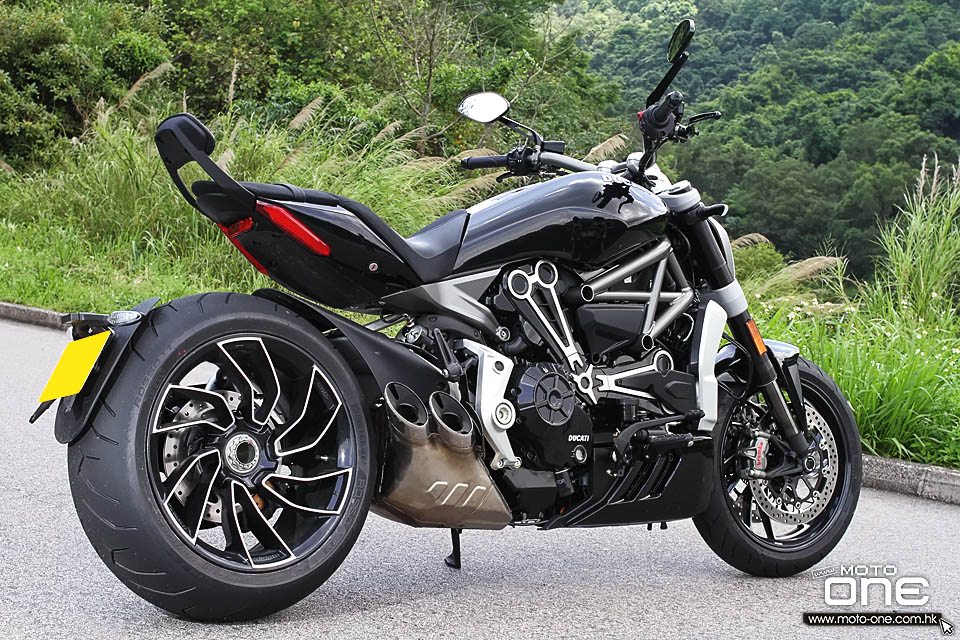 2016 DUCATI XDIAVEL