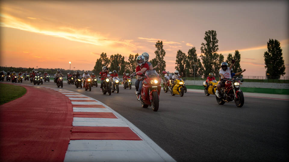 2016 World Ducati Week