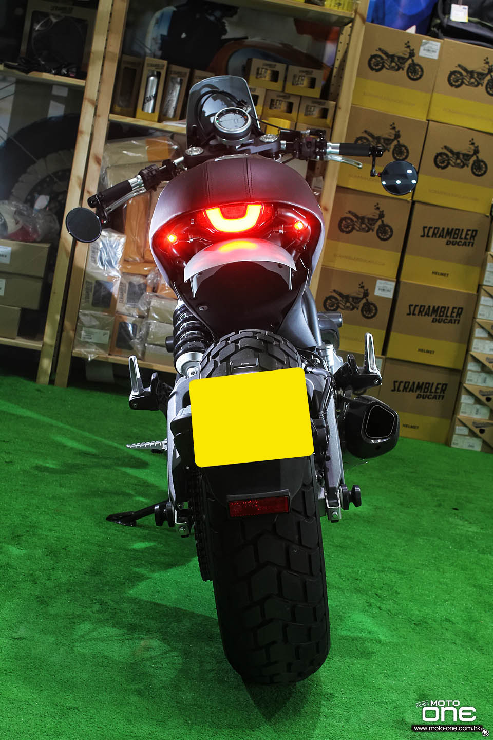 2016 DUCATI SCRAMBLER