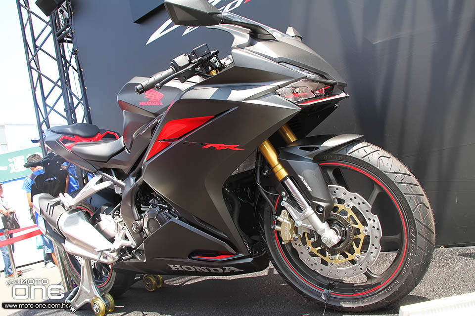 2016 HONDA CBR250RR