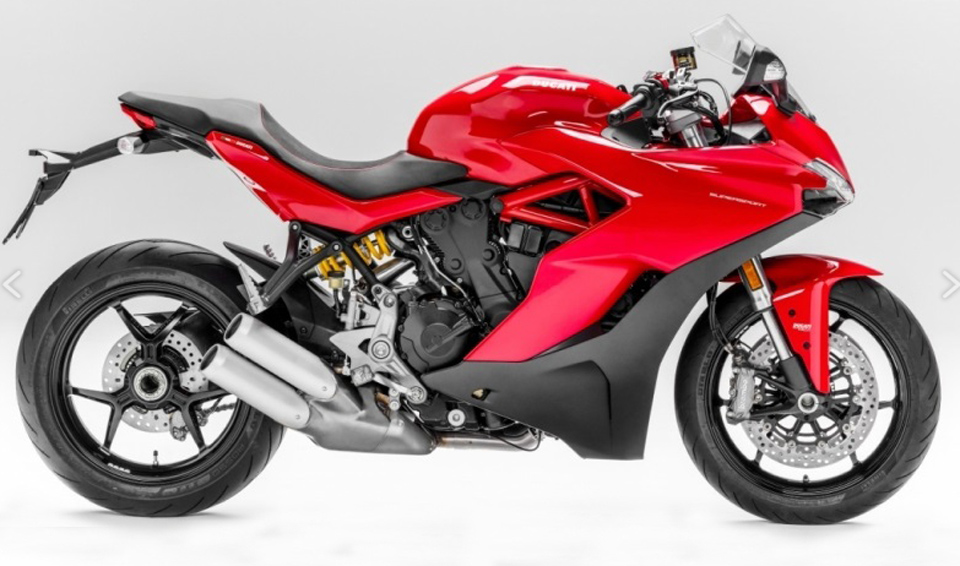 2016_DUCATI SUPERSPORT