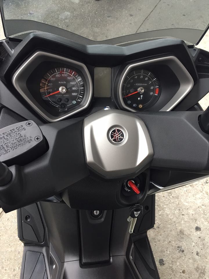 2016 Yamaha X-Max 400