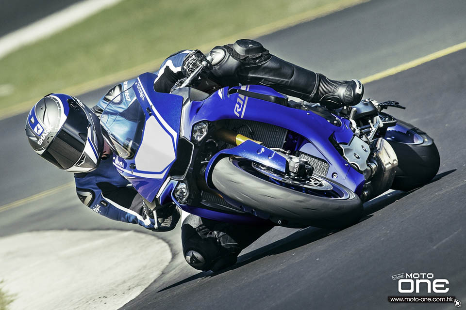 2017 YAMAHA YZF-R1 R1M