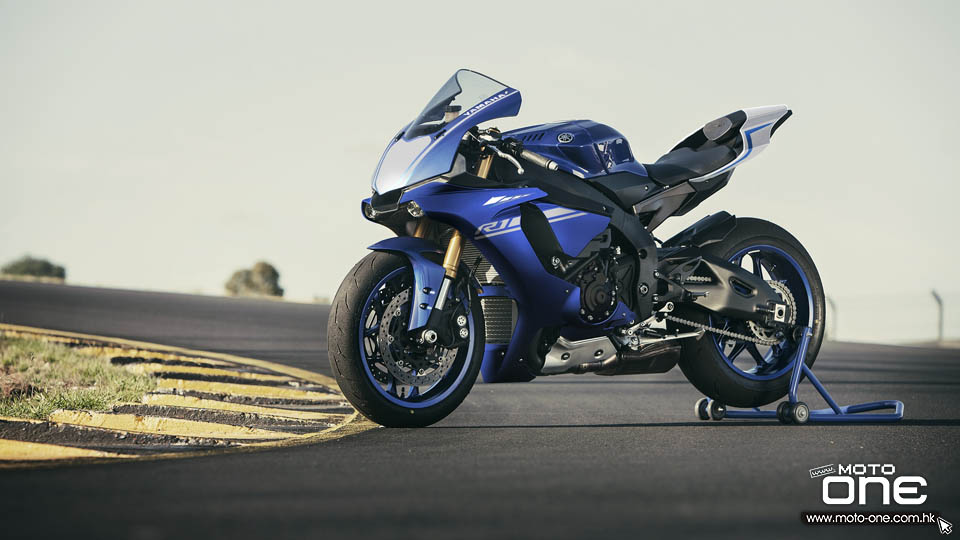 2017 YAMAHA YZF-R1 R1M