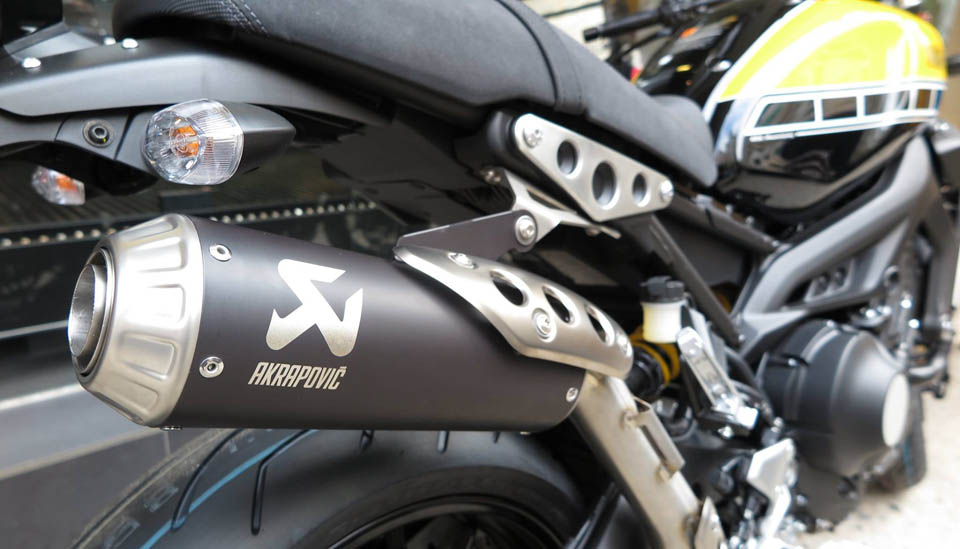 2016 AKRAPOVIC YAMAHA XSR 900