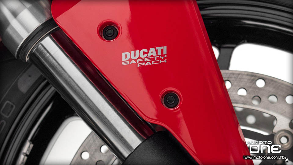 2017 DUCATI SuperSport