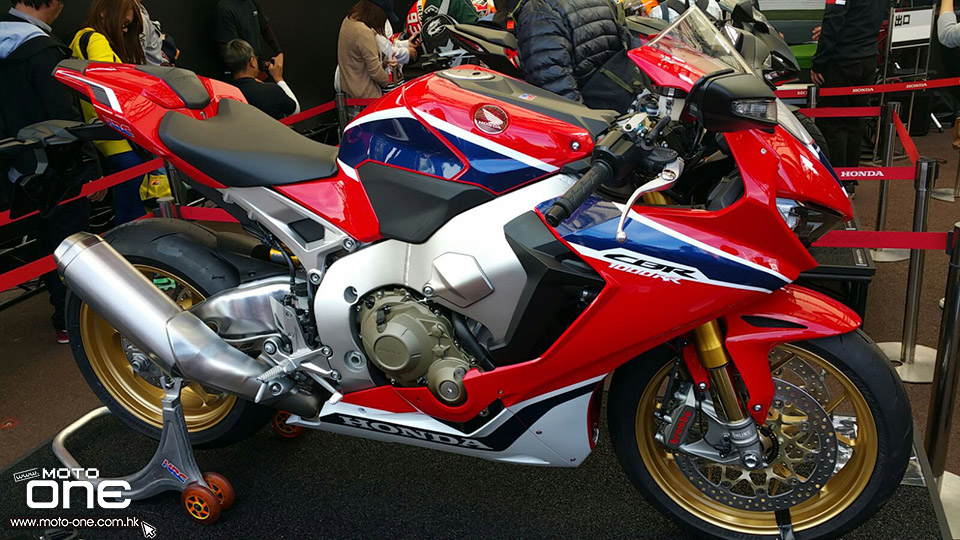 2017_HONDA CBR1000RR SP IN JAPAN