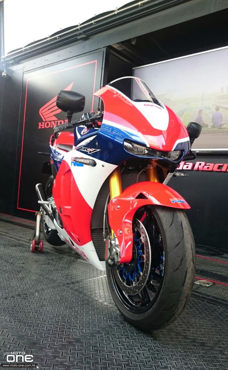 2017_HONDA CBR1000RR SP IN JAPAN