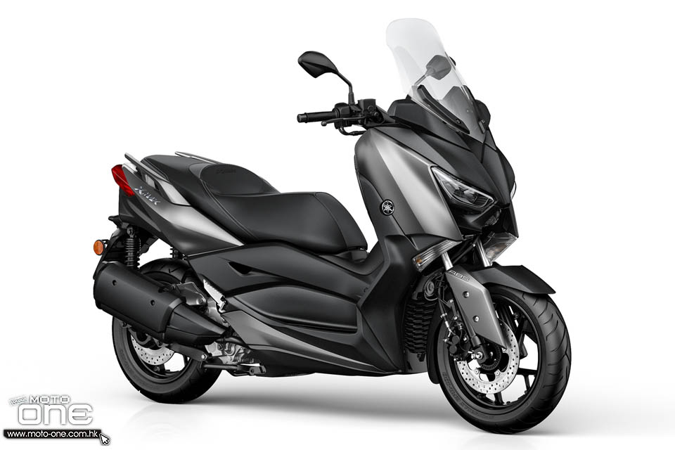 2017 YAMAHA XMAX300