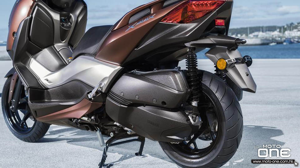 2017 YAMAHA XMAX300