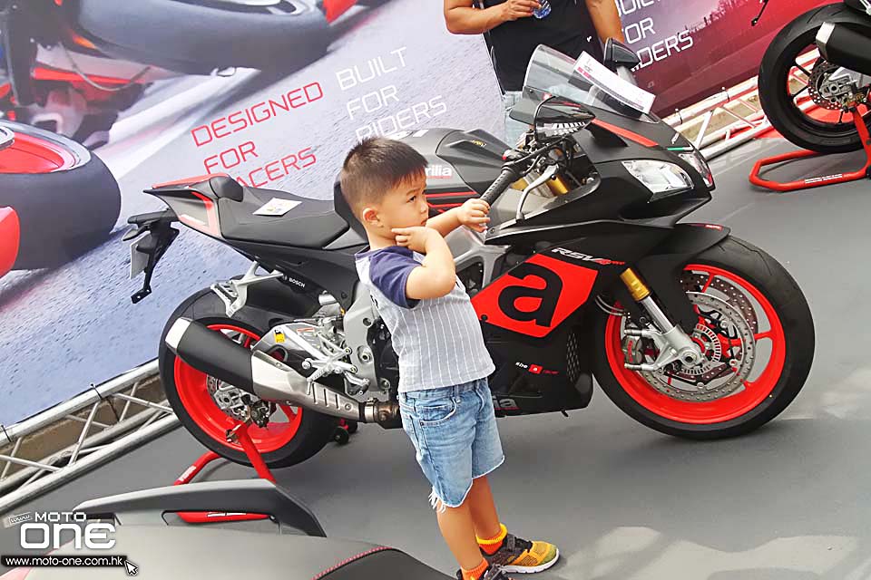 2016 APRILIA HK BIKESHOW