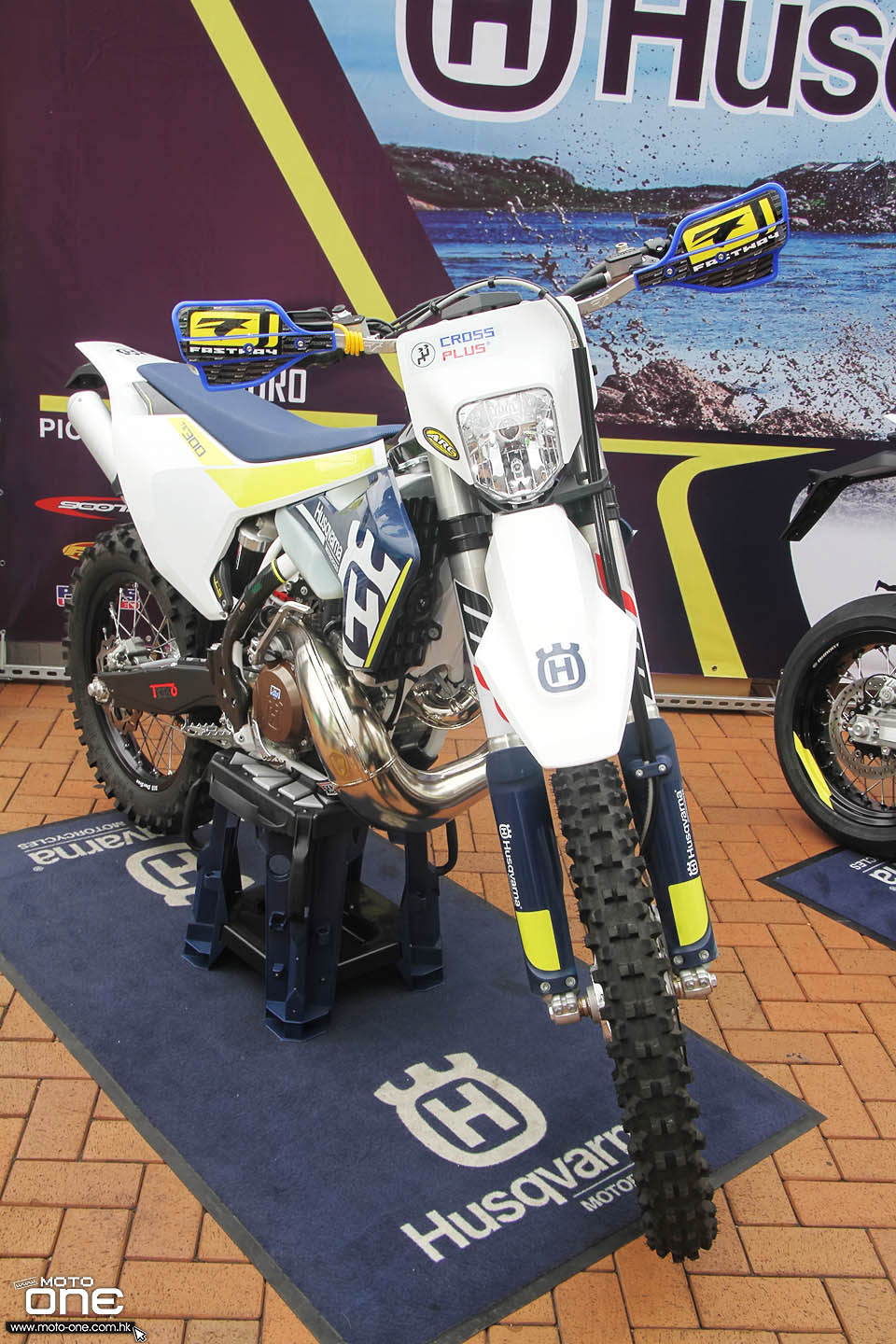 2016 HUSQVARNA HK BIKESHOW