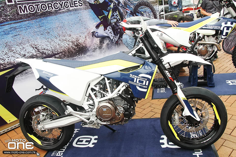 2016 HUSQVARNA HK BIKESHOW