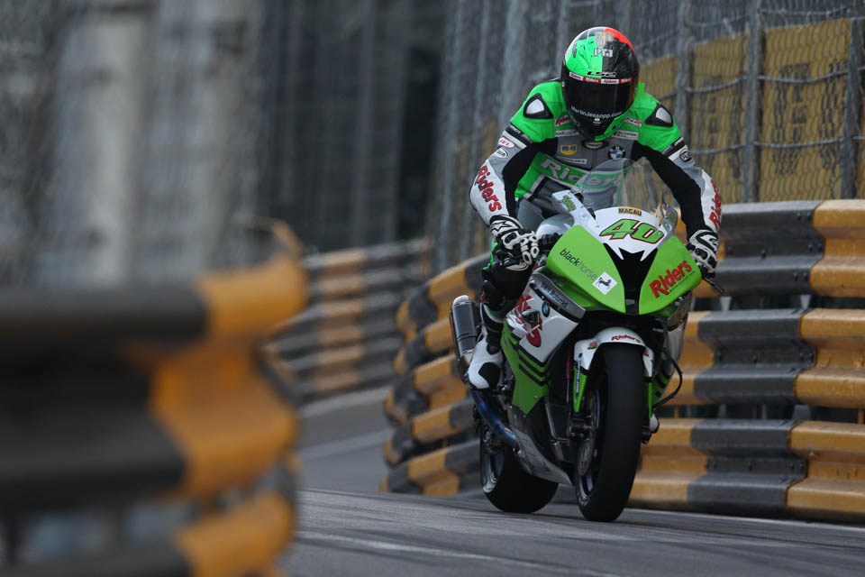 2016 MACAU GP RIDER