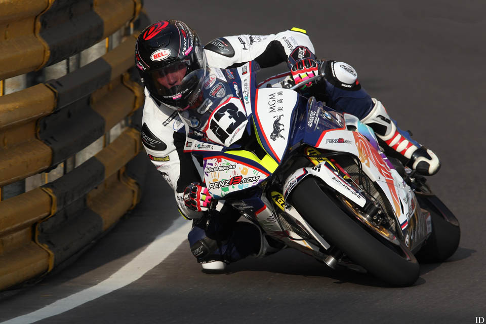 2016 MACAU GP RIDER