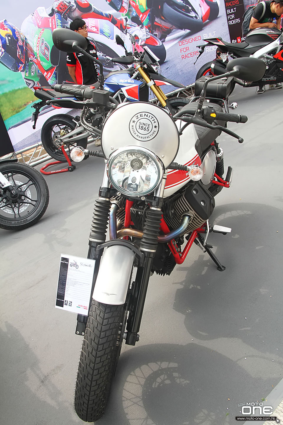 2016 Moto Guzzi HK BIKESHOW