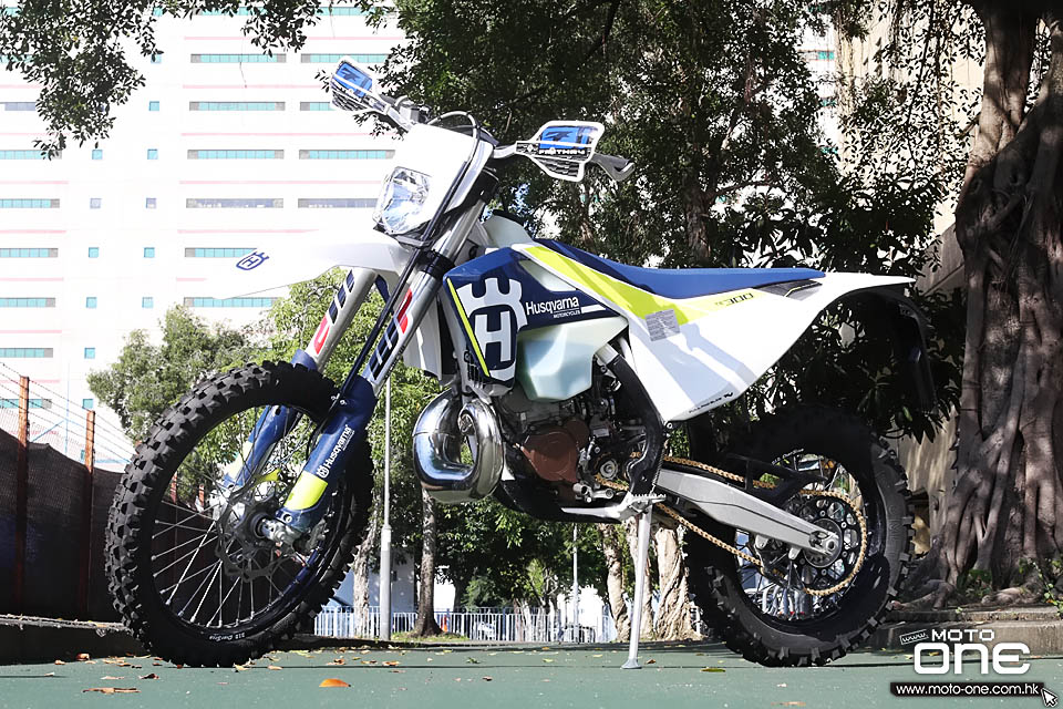 2017 HUSQVARNA TE300