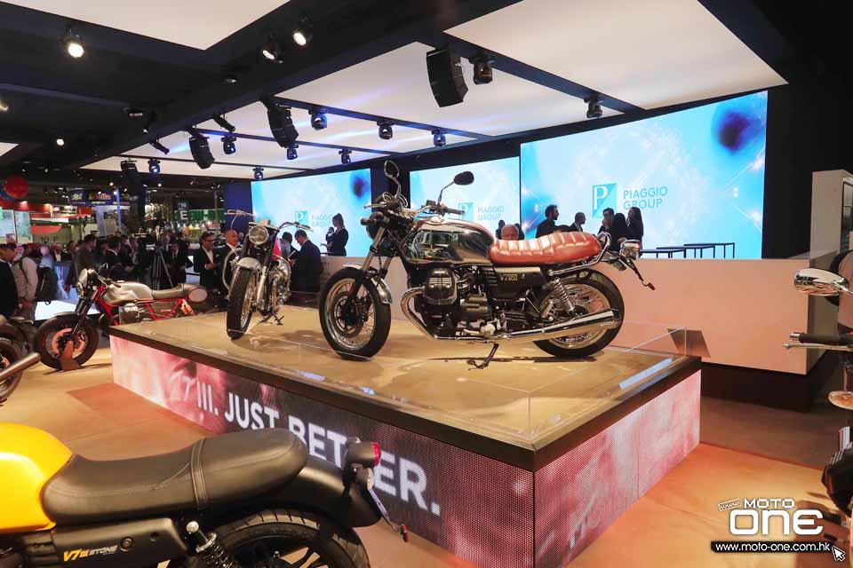 2017 Moto Guzzi V7 IIIAnniversario