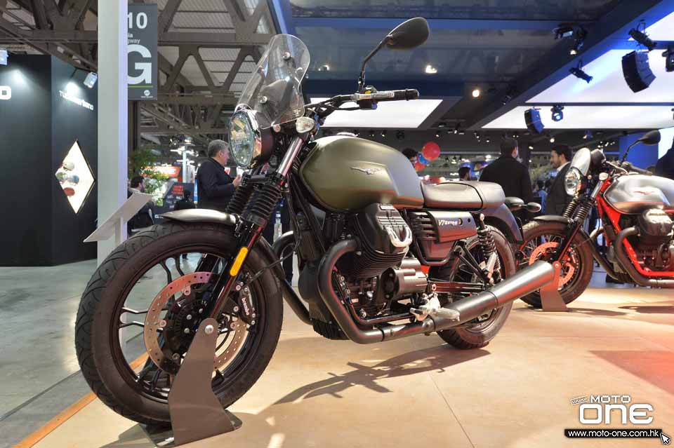2017 Moto Guzzi V7 III stone