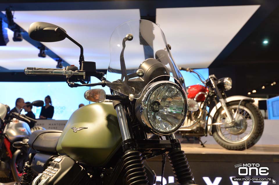 2017 Moto Guzzi V7 III stone