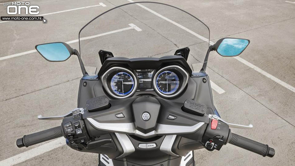 2017 Yamaha TMAX DX