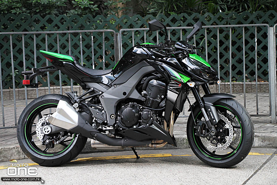 2017 KAWASAKI Z1000 Z1000R