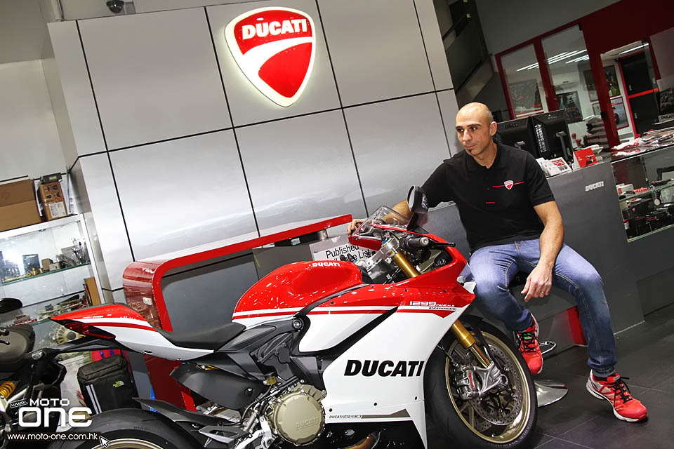 2017 DUCATI DRE Alessandro Valia