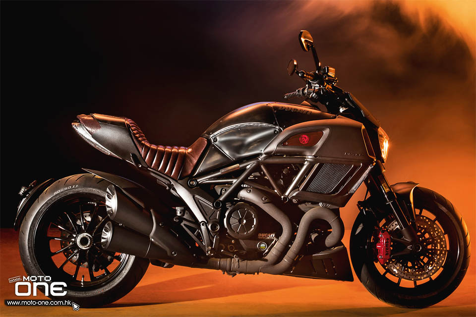 2017 Ducati Diavel Diesel