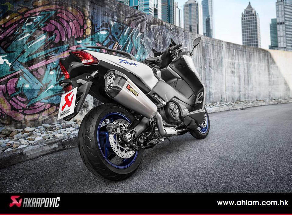 AKRAPOVIC 2017 TMAX