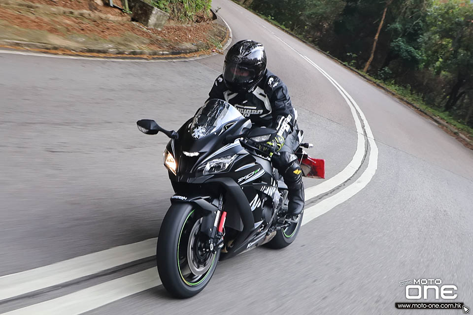 2017 KAWASKAI NINJA ZX-10RR TEST