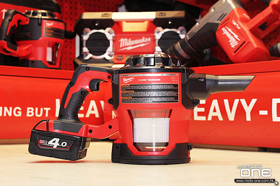 2017 MILWAUKEE M18 Compact Vacuum