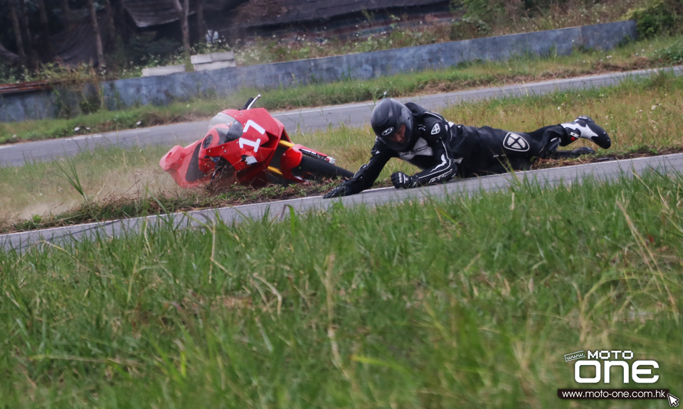 motorcycle racing