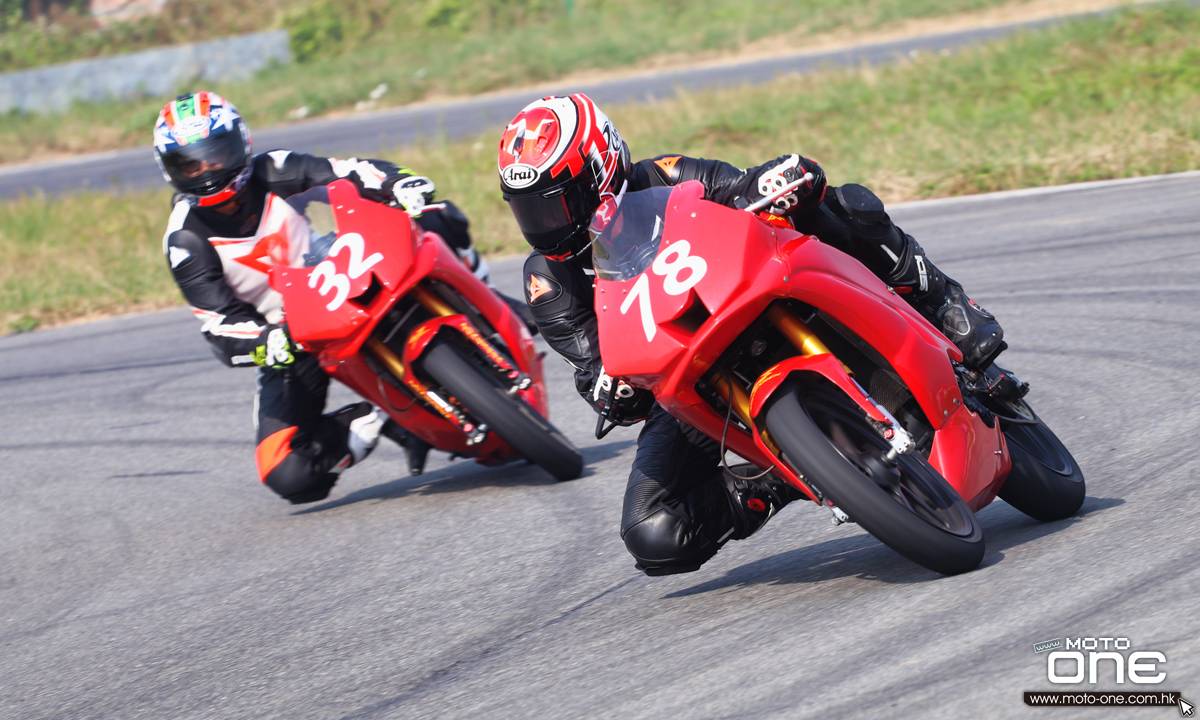 motorcycle racing