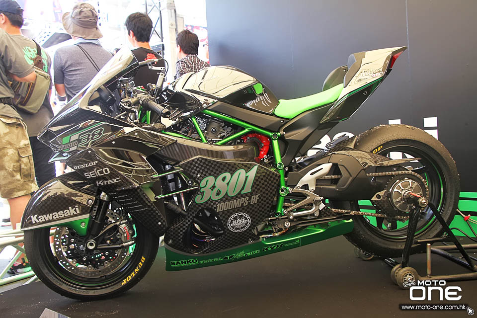 KAWASAKI H2R 8 HOURS