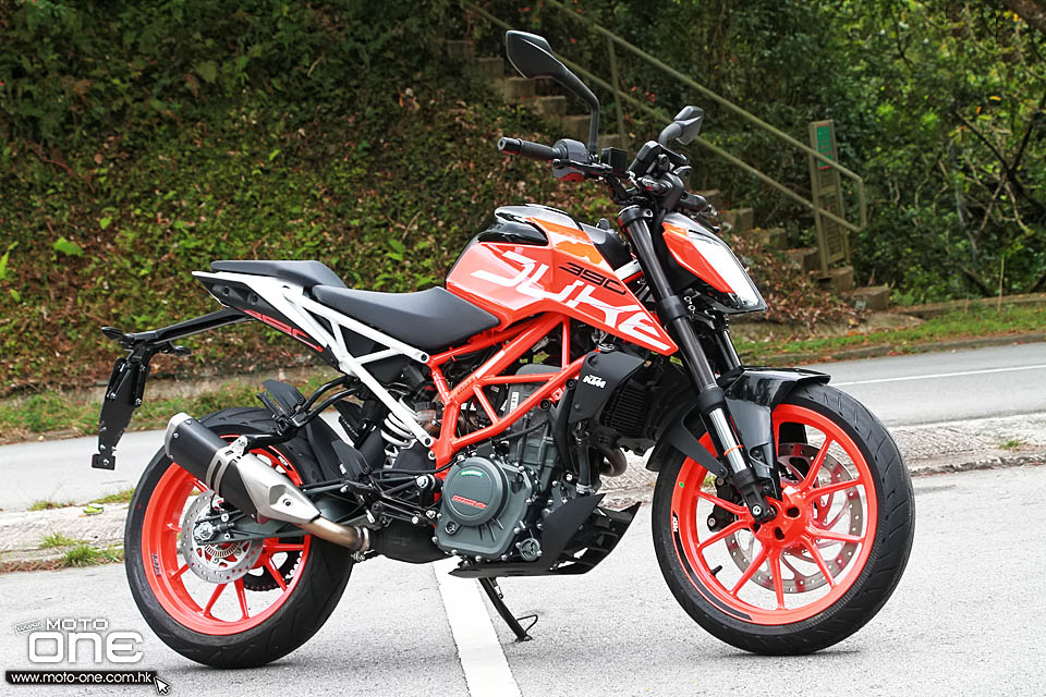 2017 2016 KTM 390 DUKE