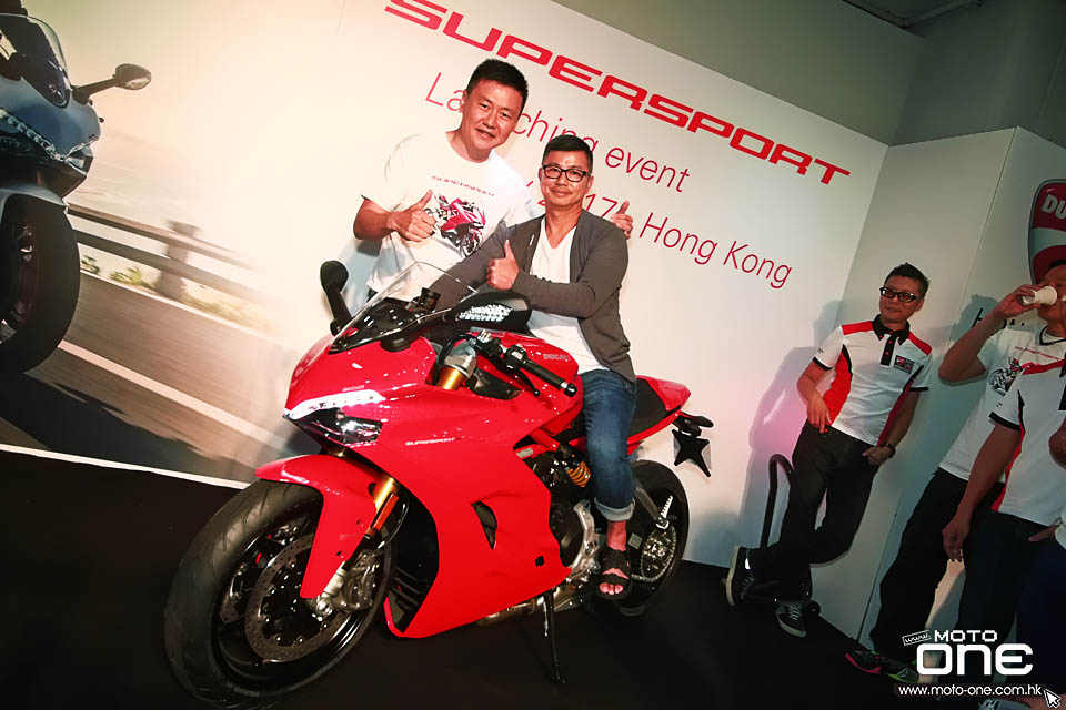 2017 DUCATI SUPERSPORT S