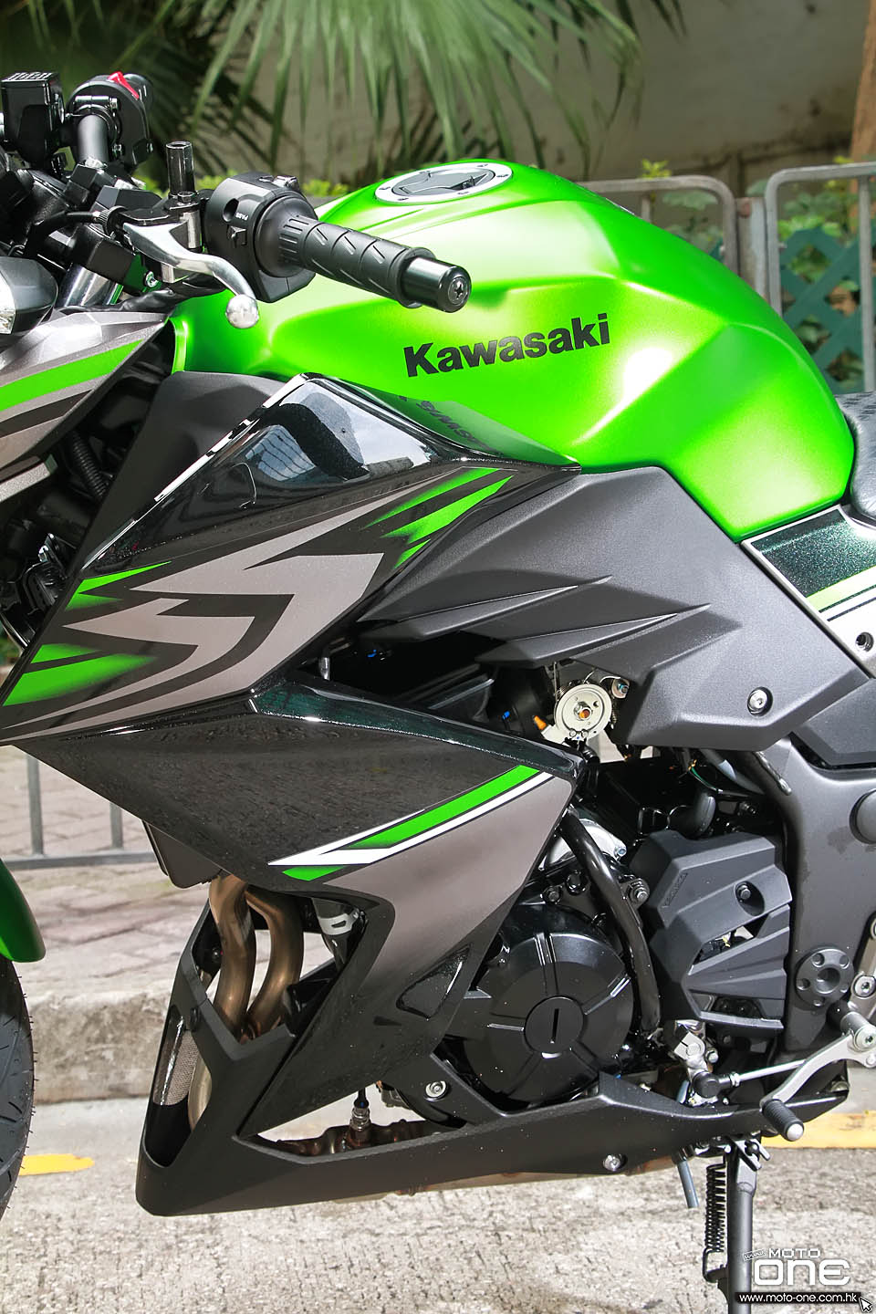 2017 KAWASAKI Z300 ABS