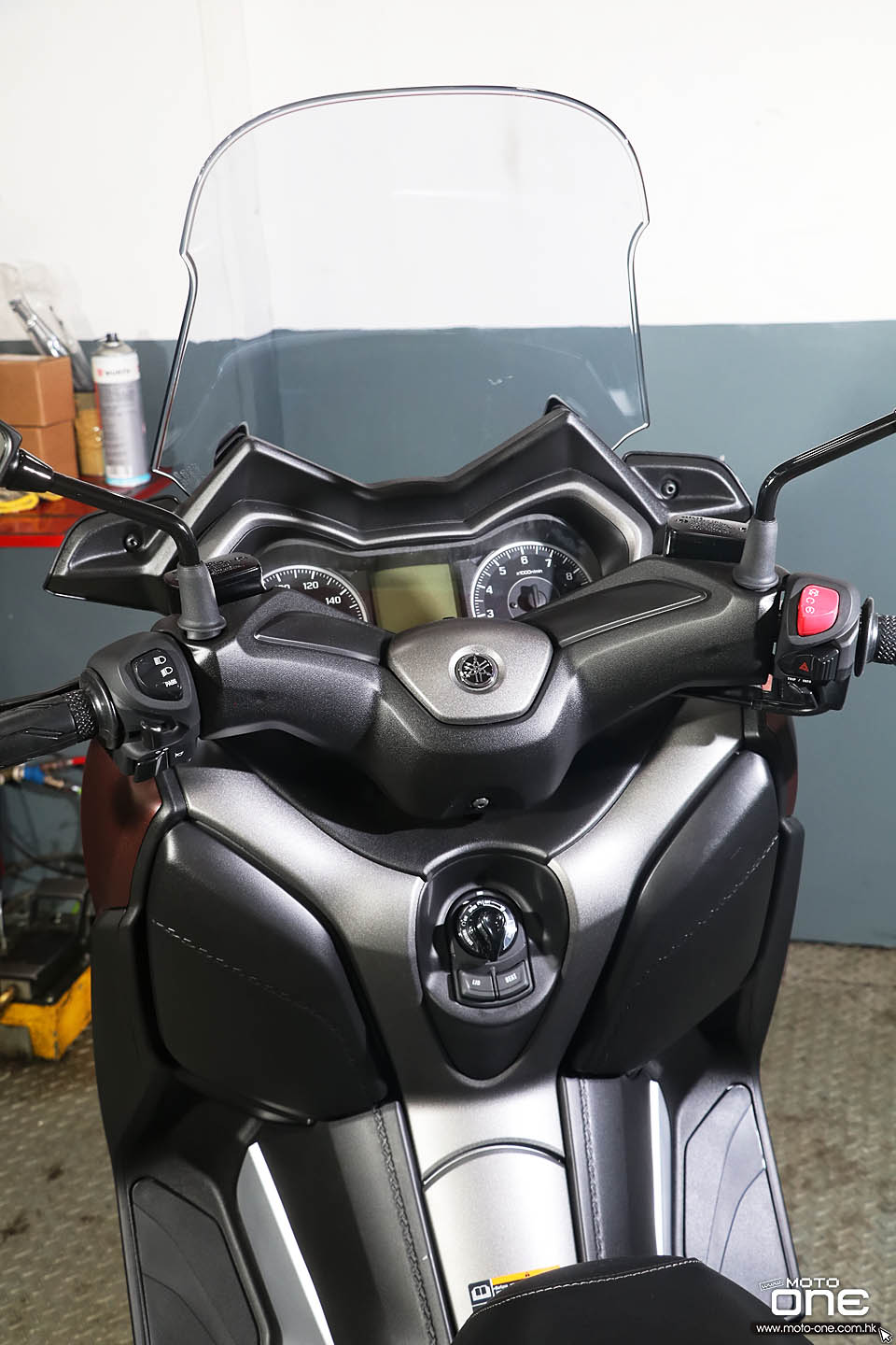 2017 YAMAHA X-MAX300