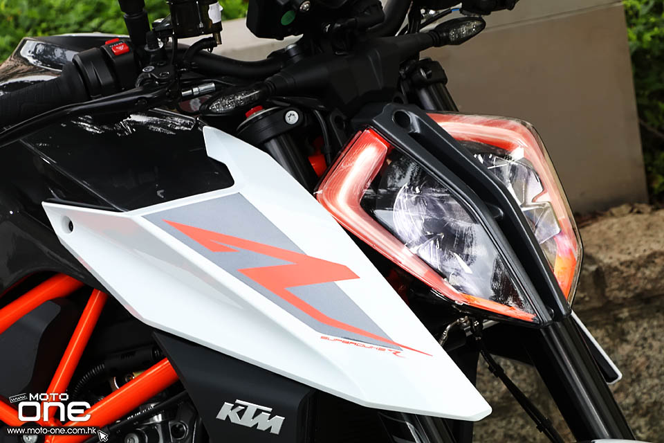 2017 KTM 1290 Super Duke R