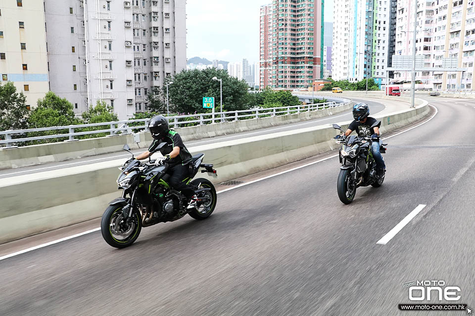 2017 KAWASAKI Z900 RIDER