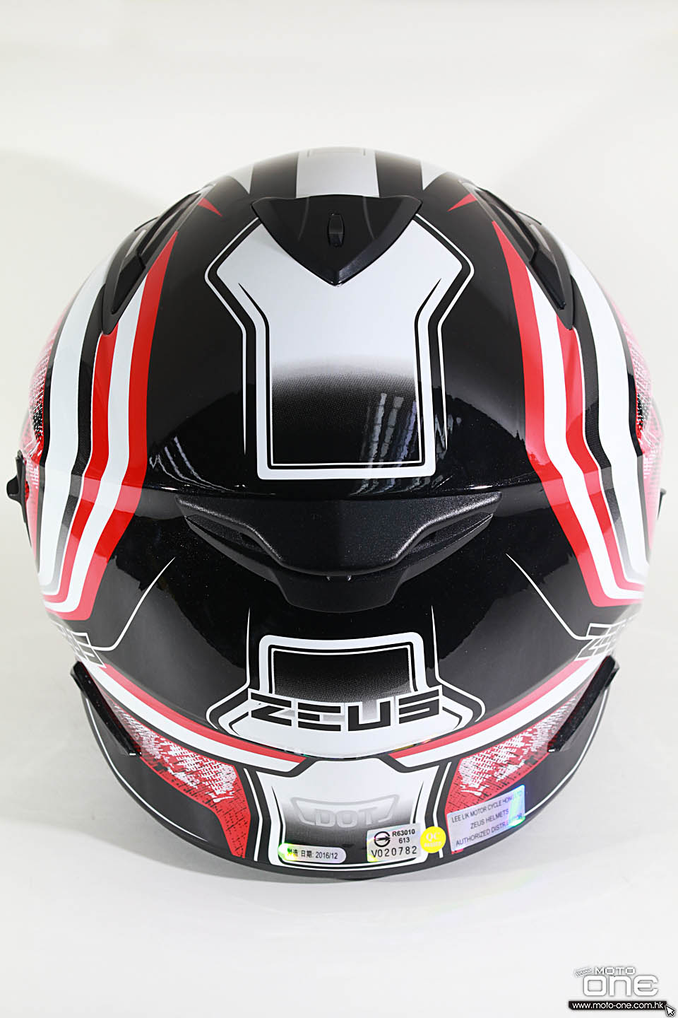 2017 ZEUS ZS-613A ZS-811 HELMETS